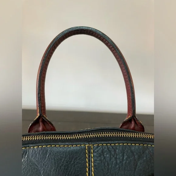 Vintage Dooney and Bourke Mini Satchel J0930427 - Picture 10 of 15